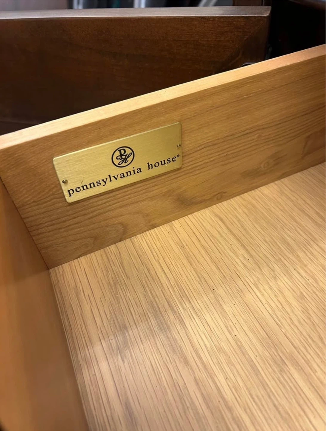 BRAND NEW – NEVER USED Universal Furniture Solid Wood Dresser - photo 3