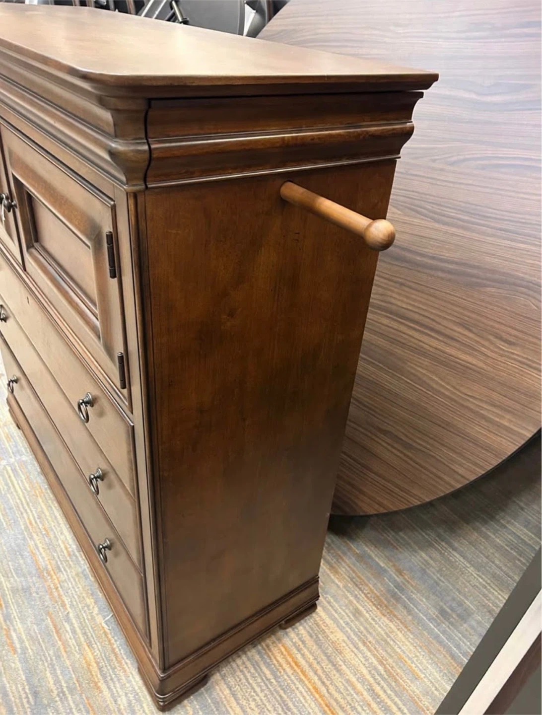 BRAND NEW – NEVER USED Universal Furniture Solid Wood Dresser - photo 4