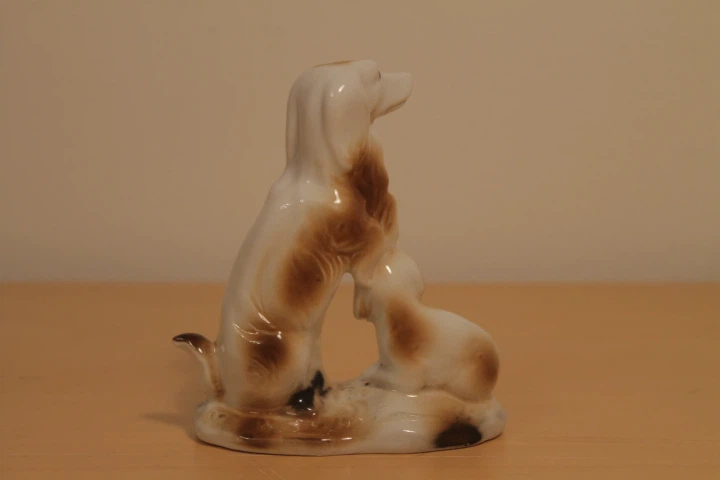 Dog & Puppy Figurine - photo 3