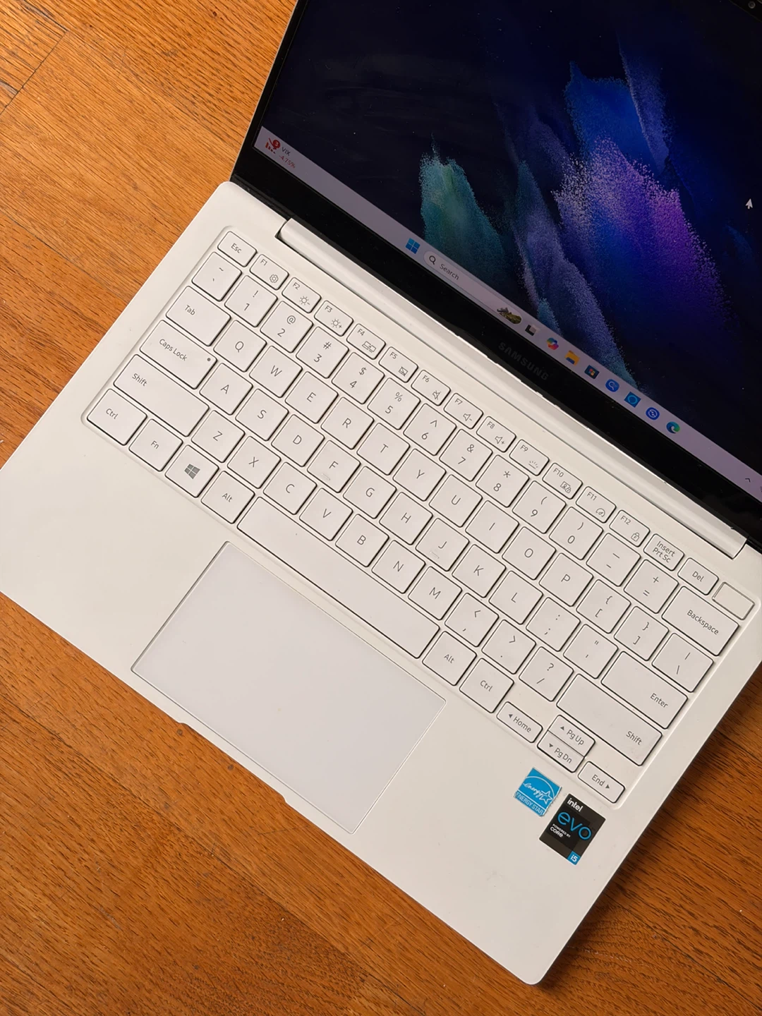 Samsung NP930XDB AMOLED Laptop — i5-11th / 8GB / 256GB - photo 2