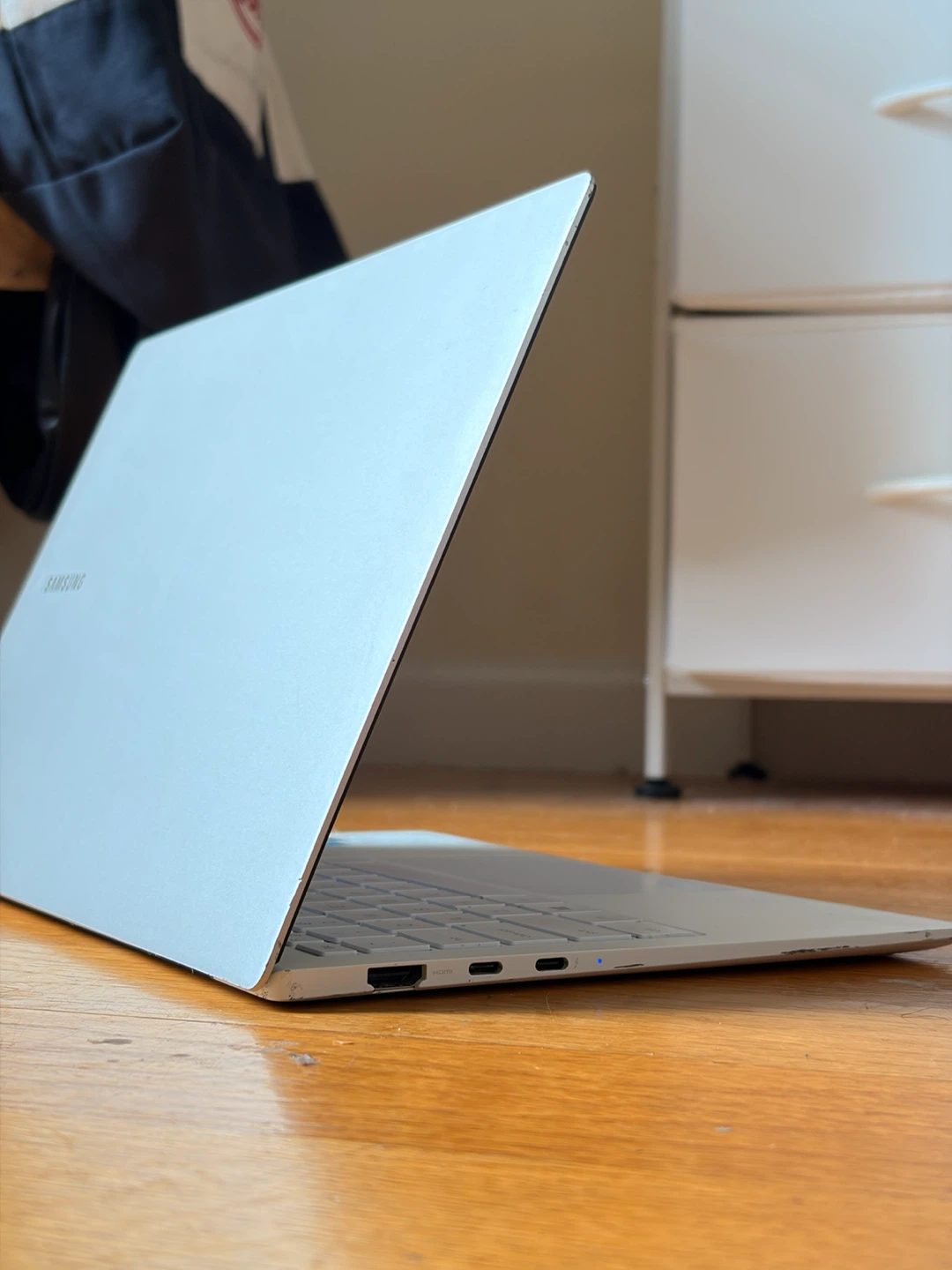 Samsung NP930XDB AMOLED Laptop — i5-11th / 8GB / 256GB - photo 5