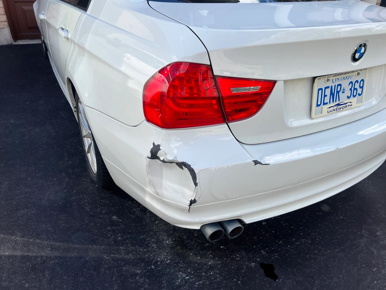 White BMW 328i Sedan RWD - photo 2