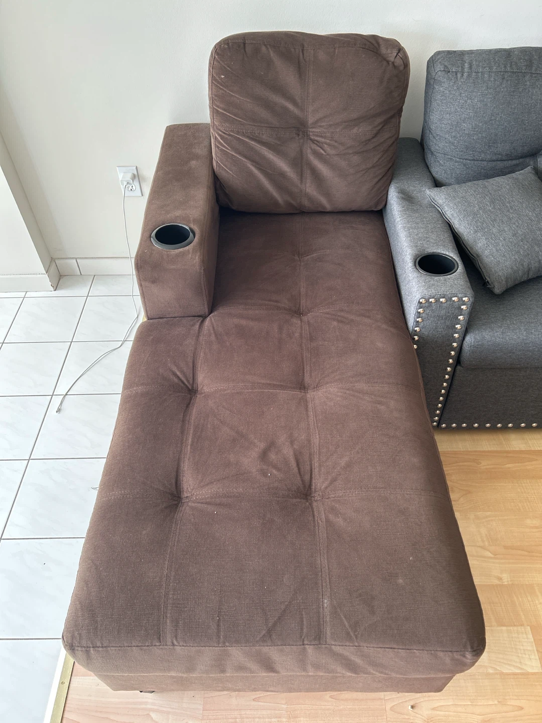 Brown Chaise Lounge with Cupholder