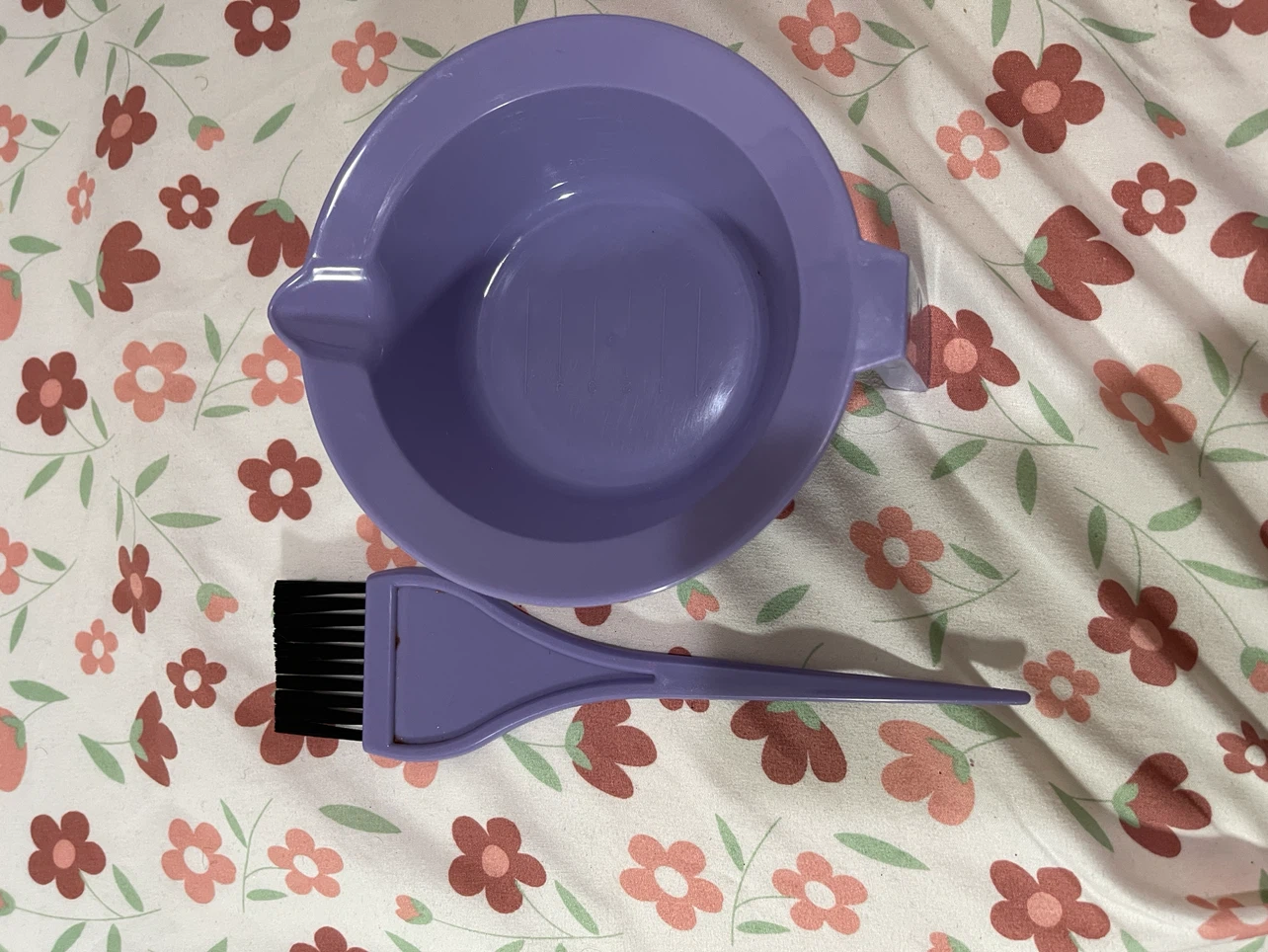 Purple Hair Dye Bowl and Brush Set - photo 2