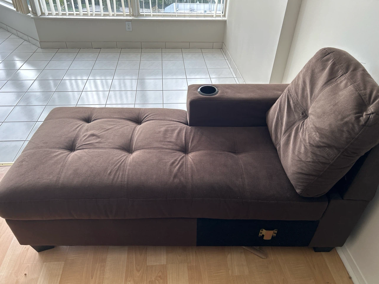 Brown Chaise Lounge with Cupholder - photo 2