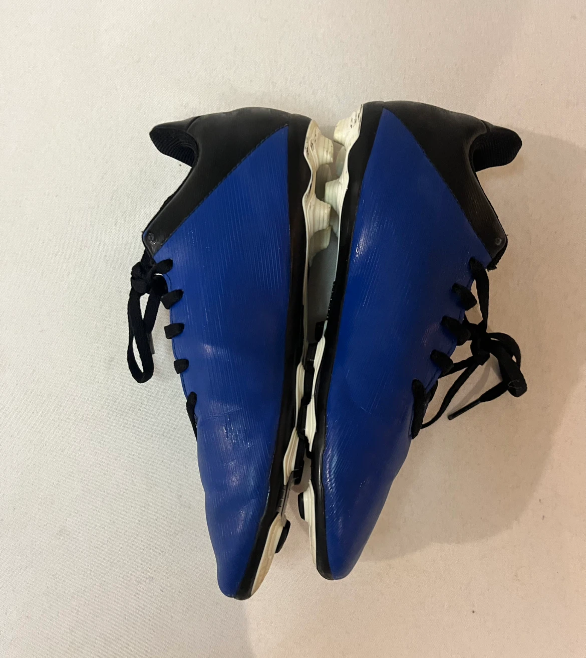 5 - Boys Adidas Soccer Cleats - Excellent Condition - photo 2