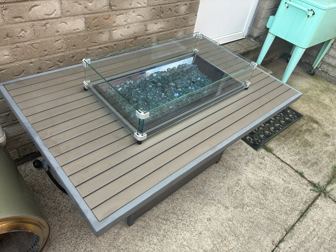 High end Propane Fire Table with Glass Guard