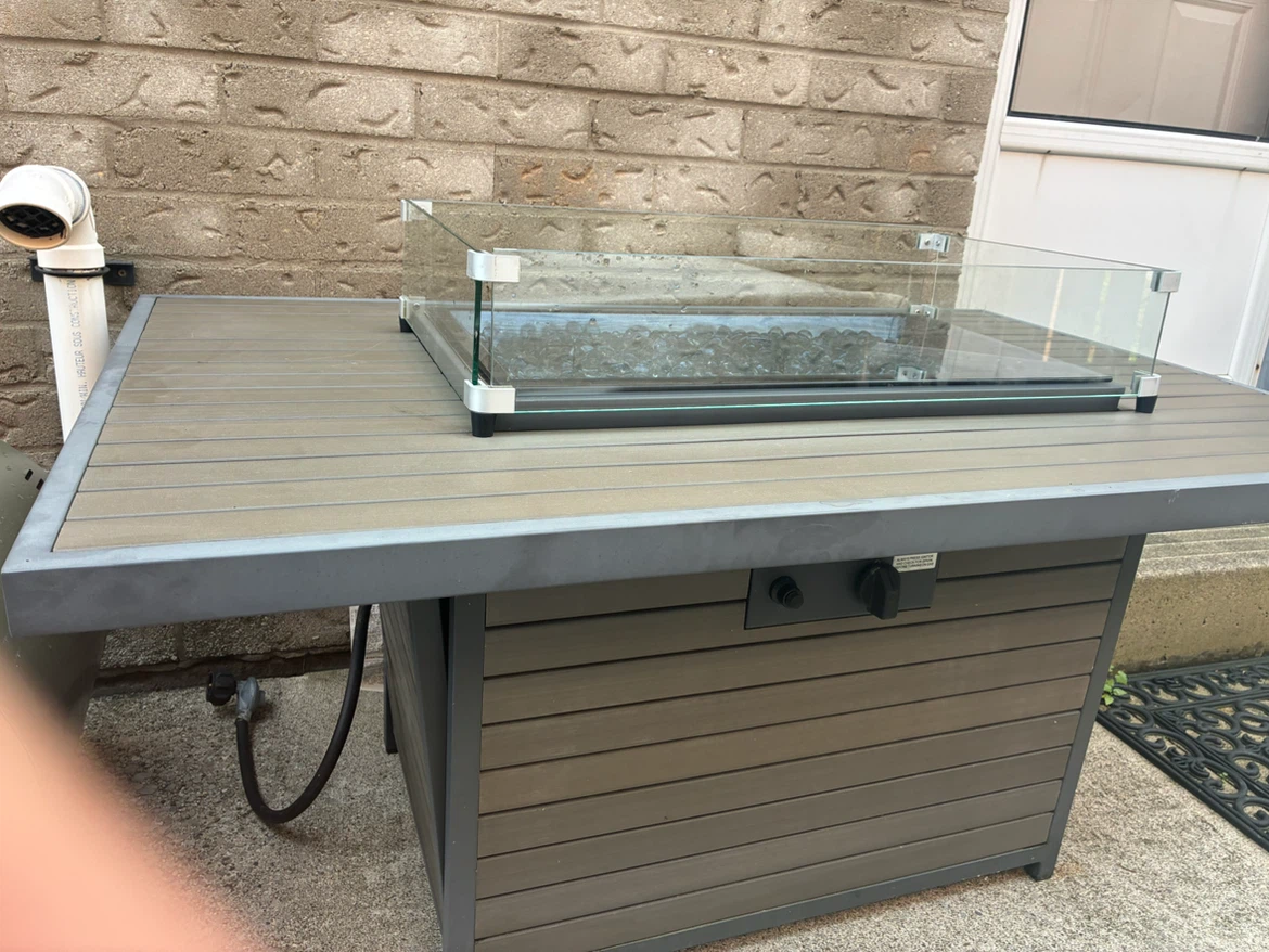 High end Propane Fire Table with Glass Guard - photo 2