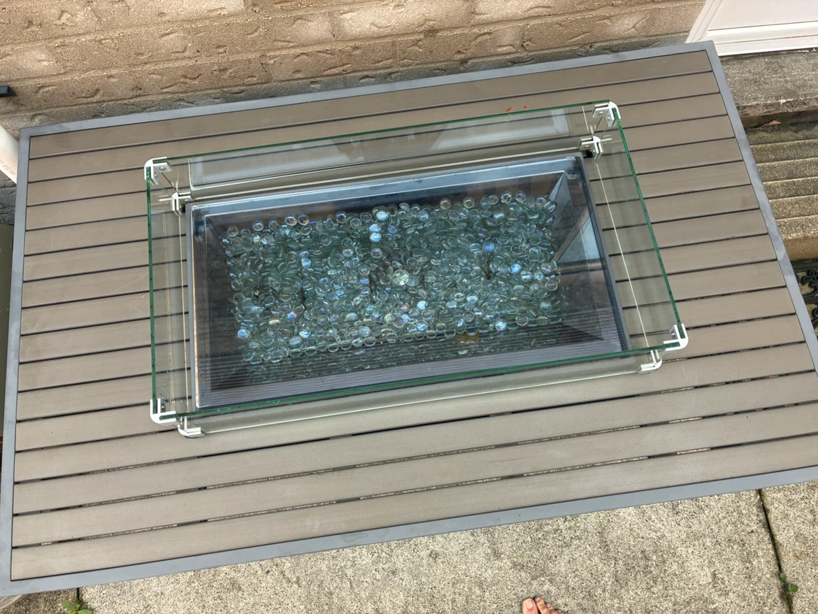 High end Propane Fire Table with Glass Guard - photo 3