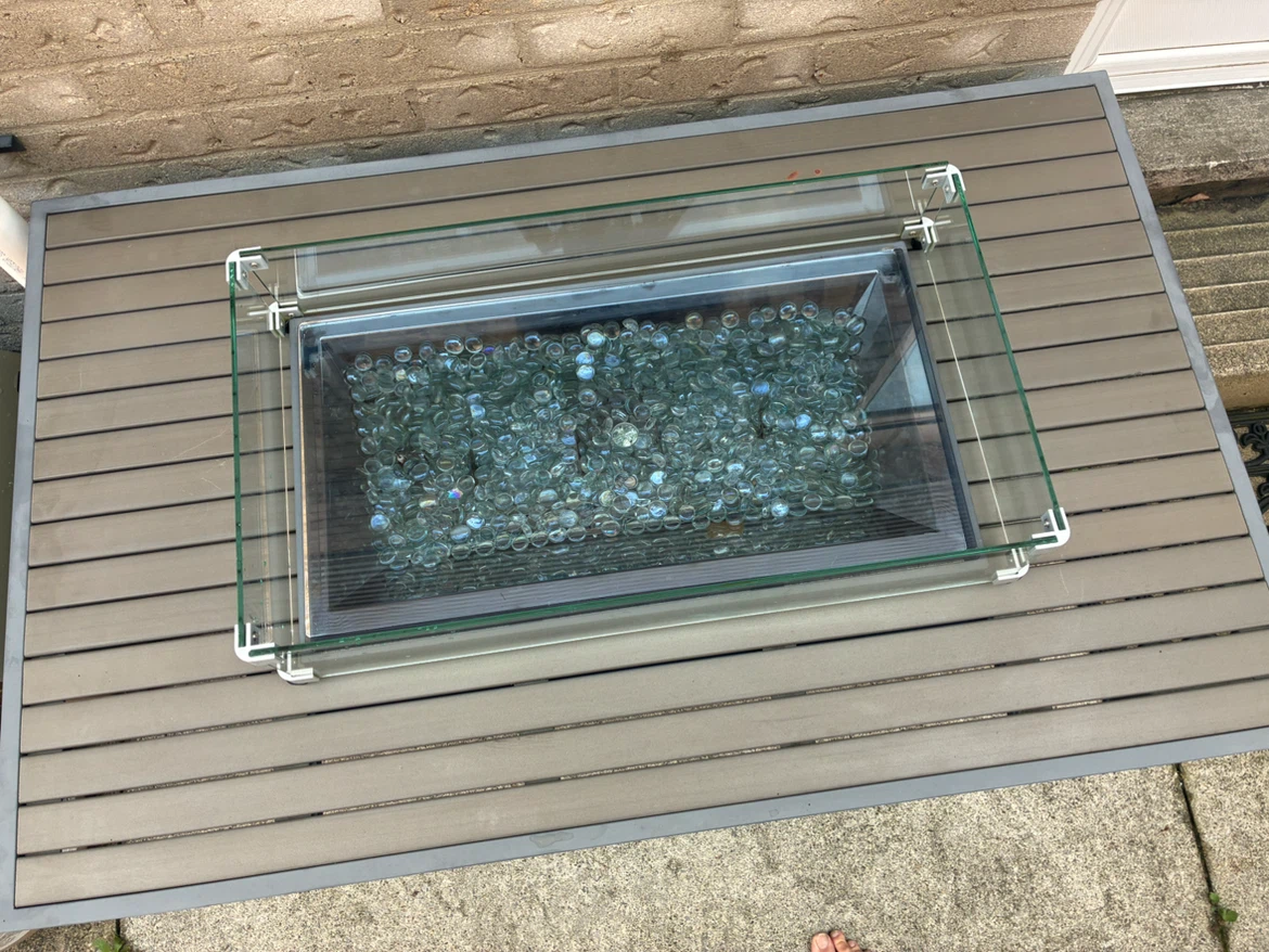 High end Propane Fire Table with Glass Guard - photo 4