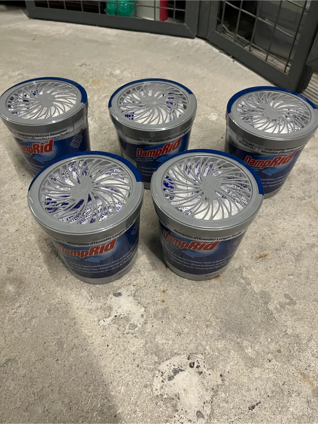 DampRid Moisture Absorber Containers (5 Pack) - photo 2