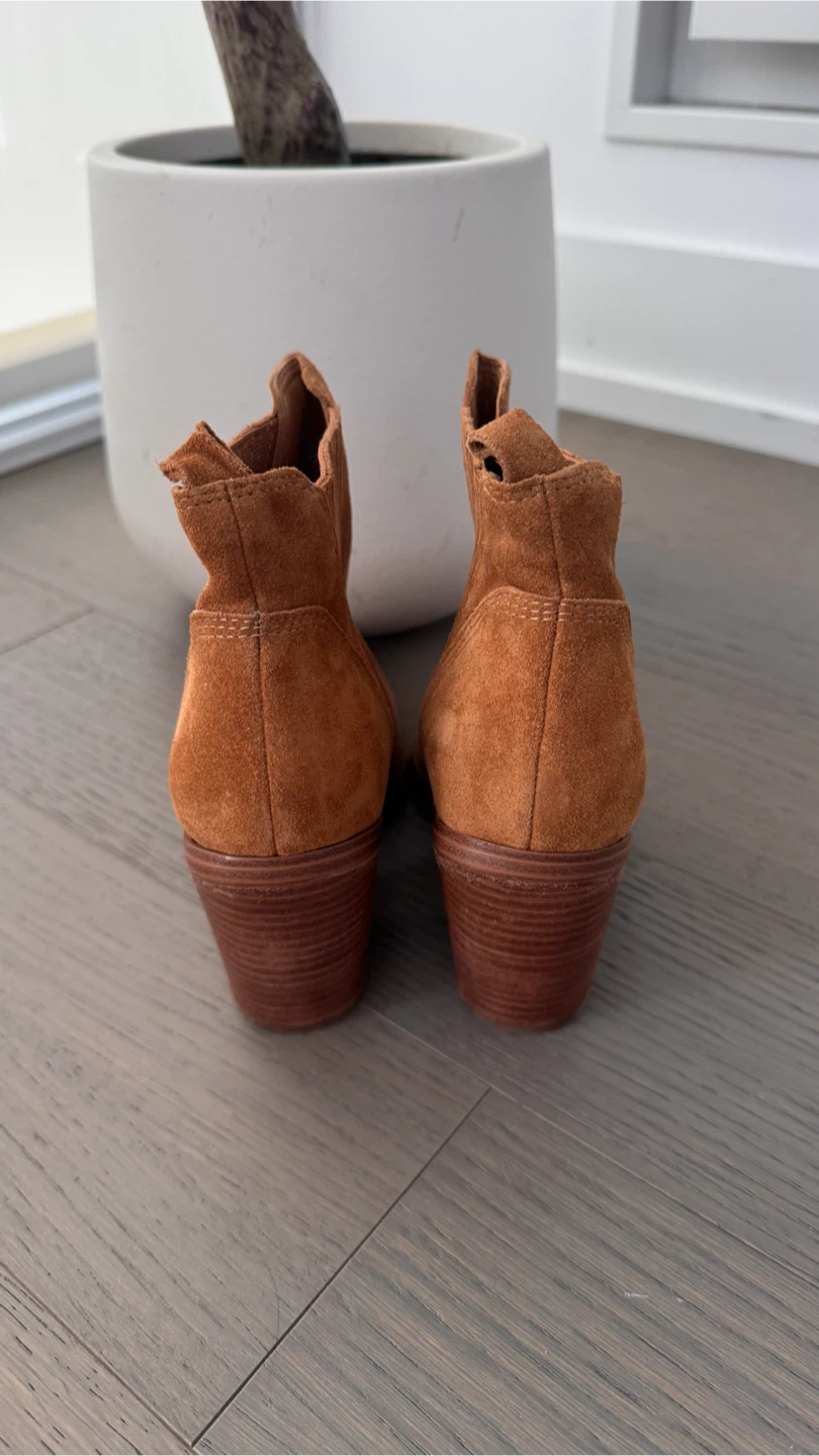 Marc Fisher Suede Ankle Boots - photo 3