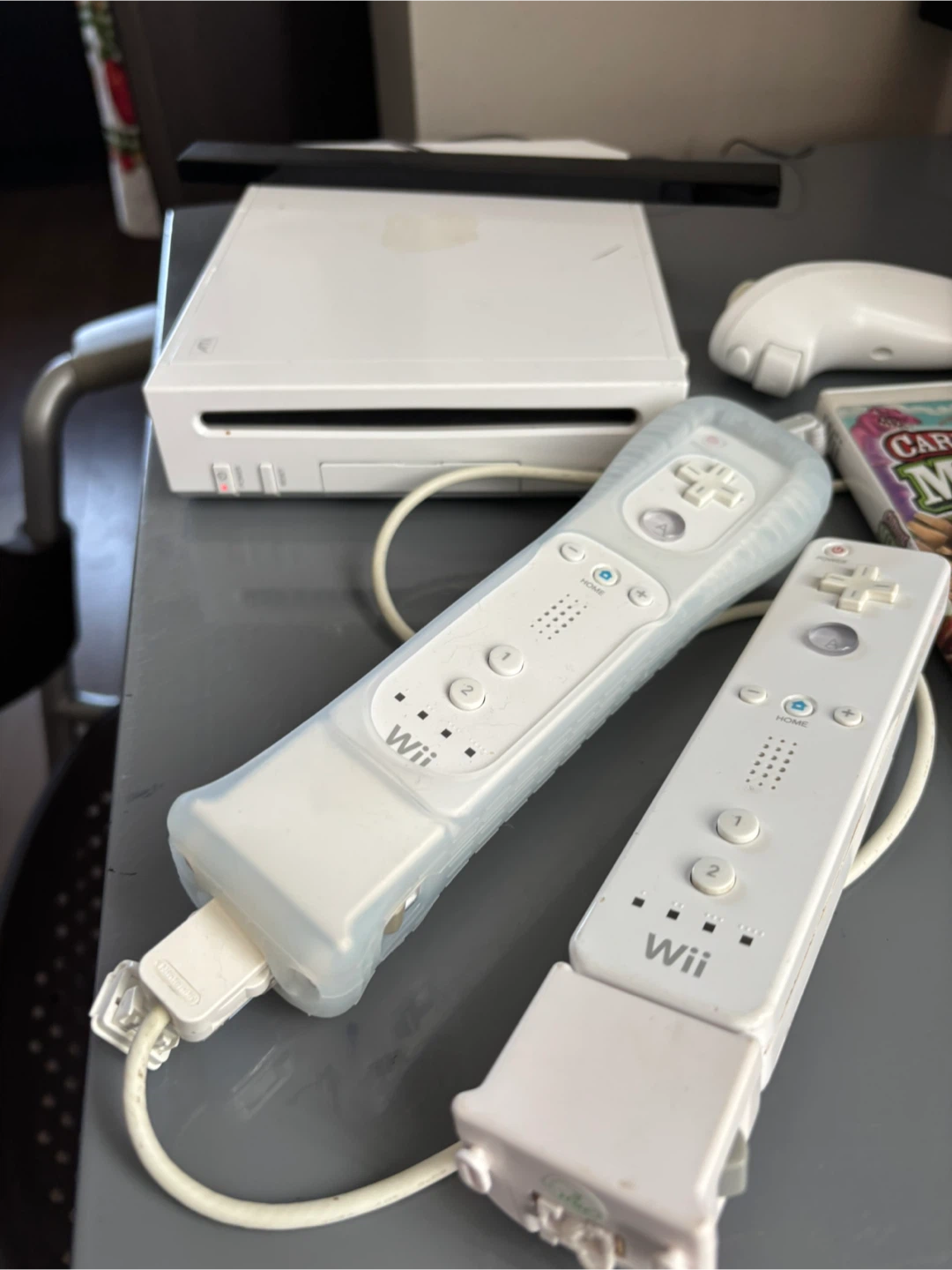 Nintendo Wii Console with Games and Controllers - photo 2