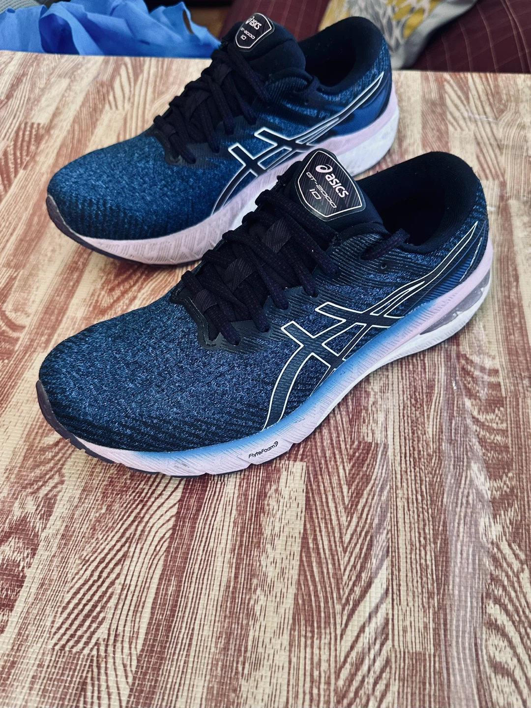 ASICS GT-2000 10 Women's Running Shoes - Size 9 - photo 2