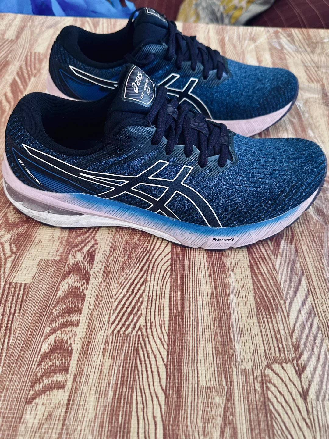 ASICS GT-2000 10 Women's Running Shoes - Size 9 - photo 5