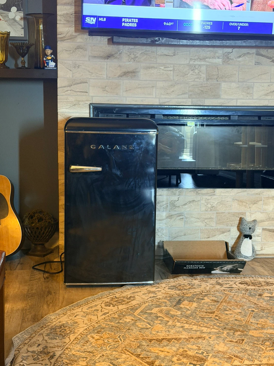 Galanz Retro Mini Fridge - Black - photo 2