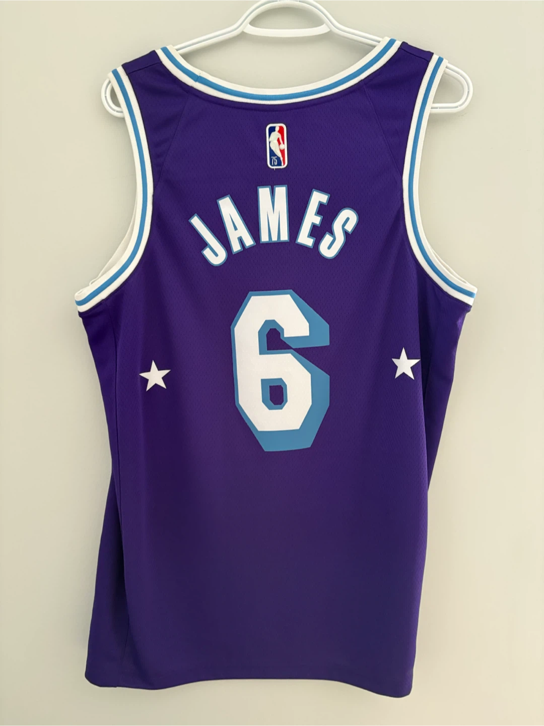 Lakers LeBron James Jersey - photo 2