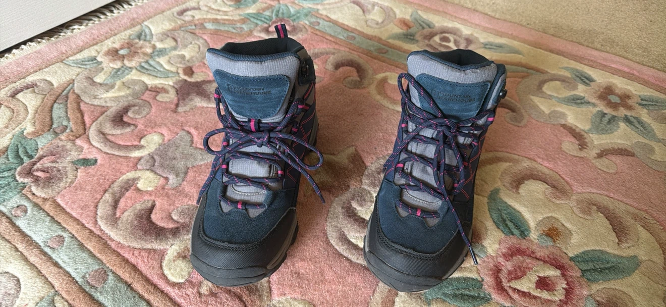 Mountain Warehouse Hiking Boots - Women's Size 8