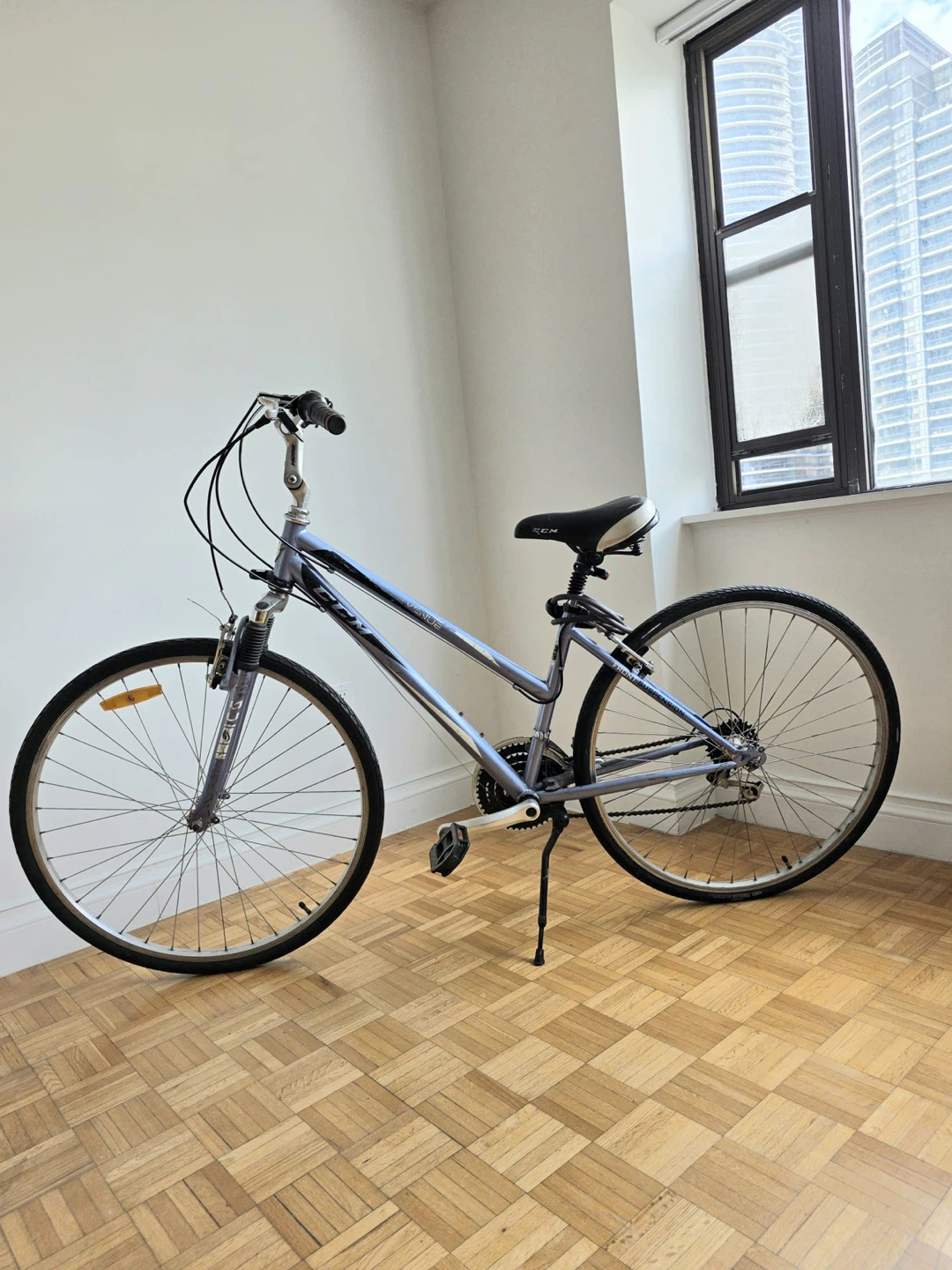 CCM Bikes Hybrid Bicycle - Blue/Silver