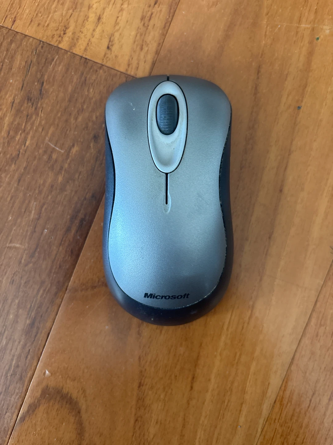Microsoft Wireless Optical Mouse 2000