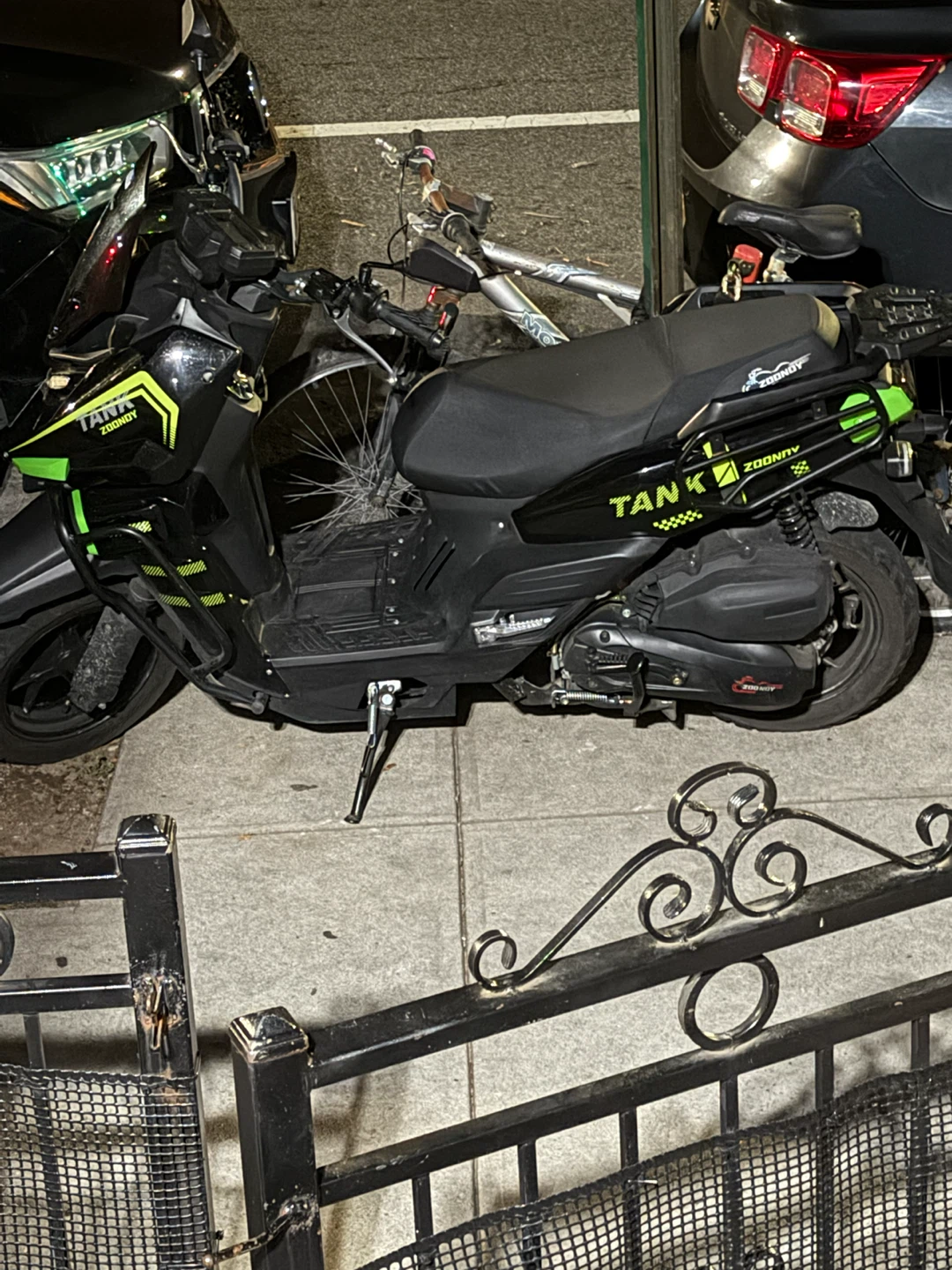 ZOOMWAY TANK Scooter - photo 2