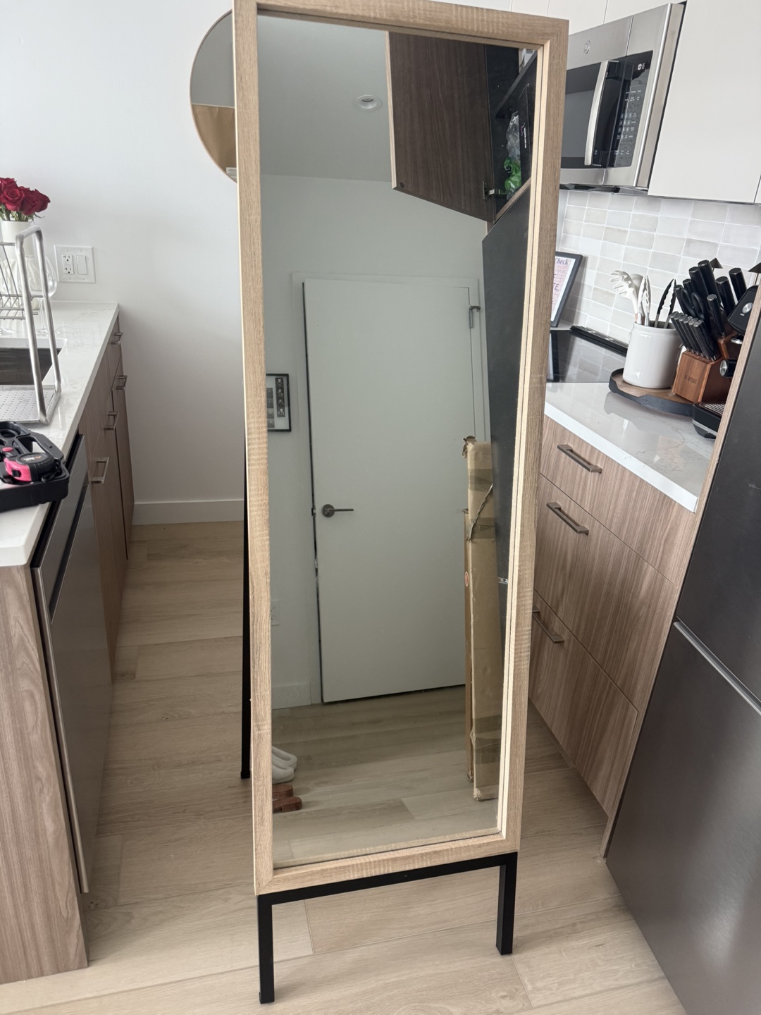 Full Length Standing Mirror with Wooden Frame - photo 3