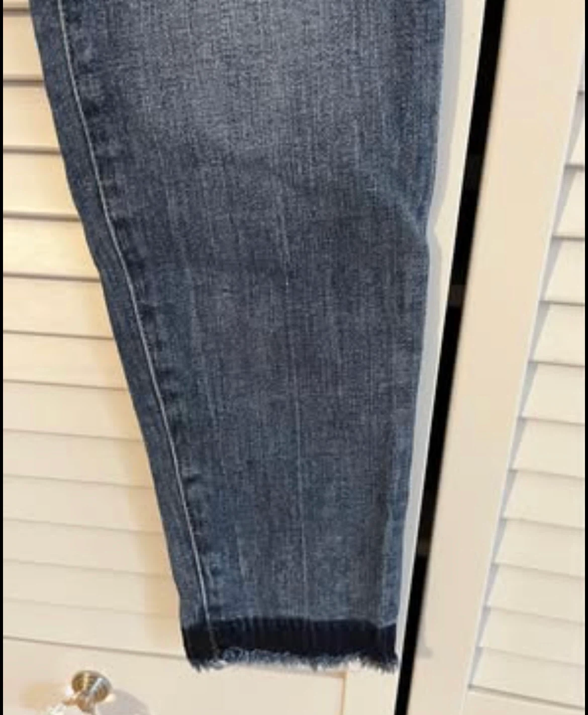 Brand new FRAME Denim skinny Jeans - Size 24 - photo 5