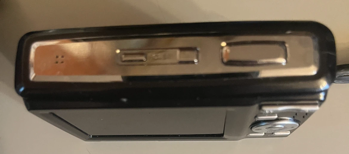 Polaroid 10.0 Megapixel Digital Camera - photo 4