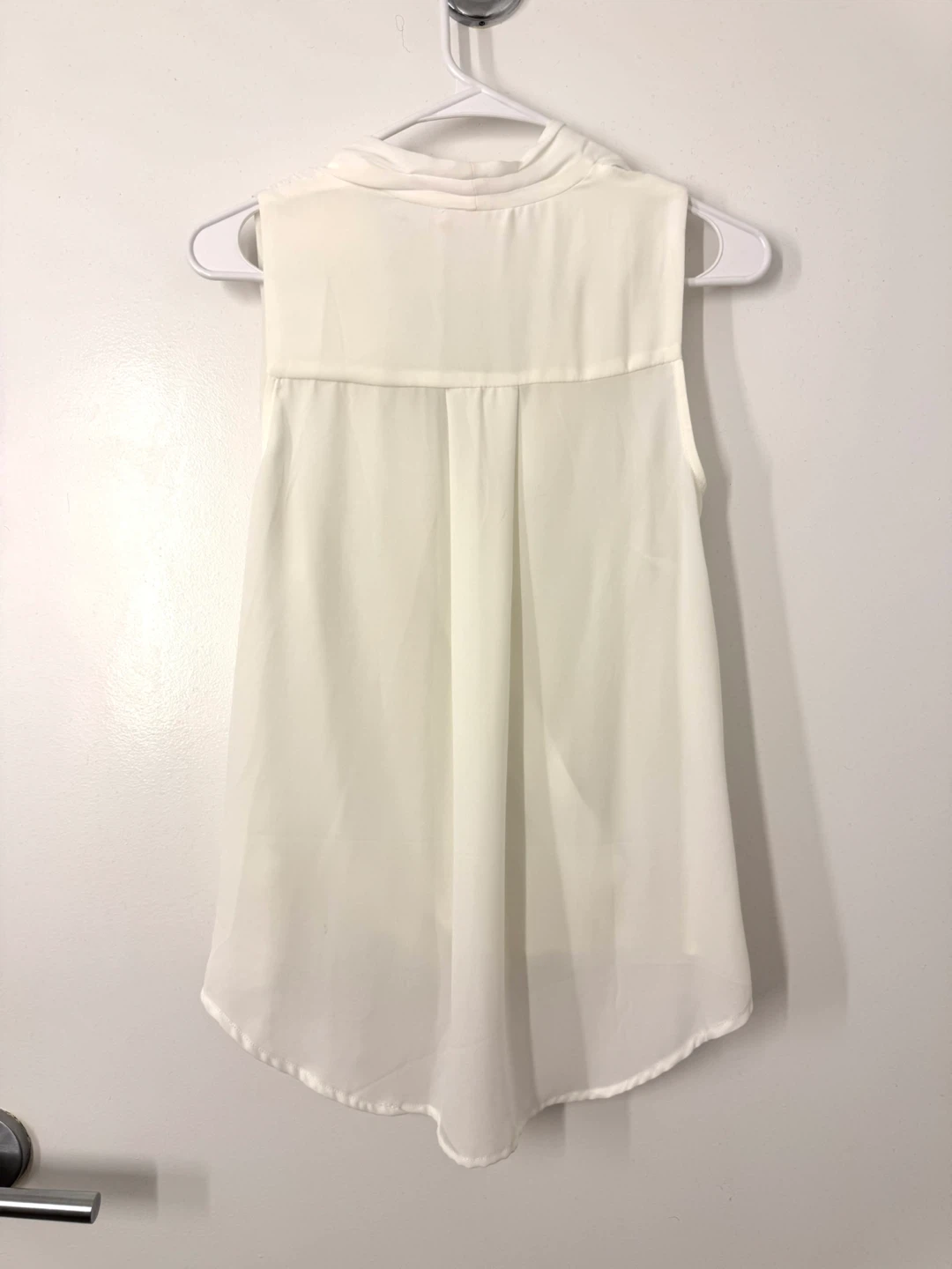 Mustard Seed Sleeveless Wrap Blouse S - photo 2