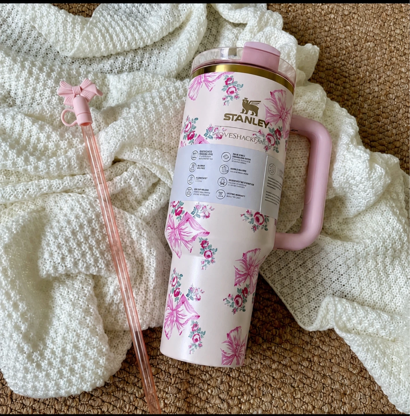 Stanley x LoveShackFancy Quencher Tumbler 40oz - photo 2