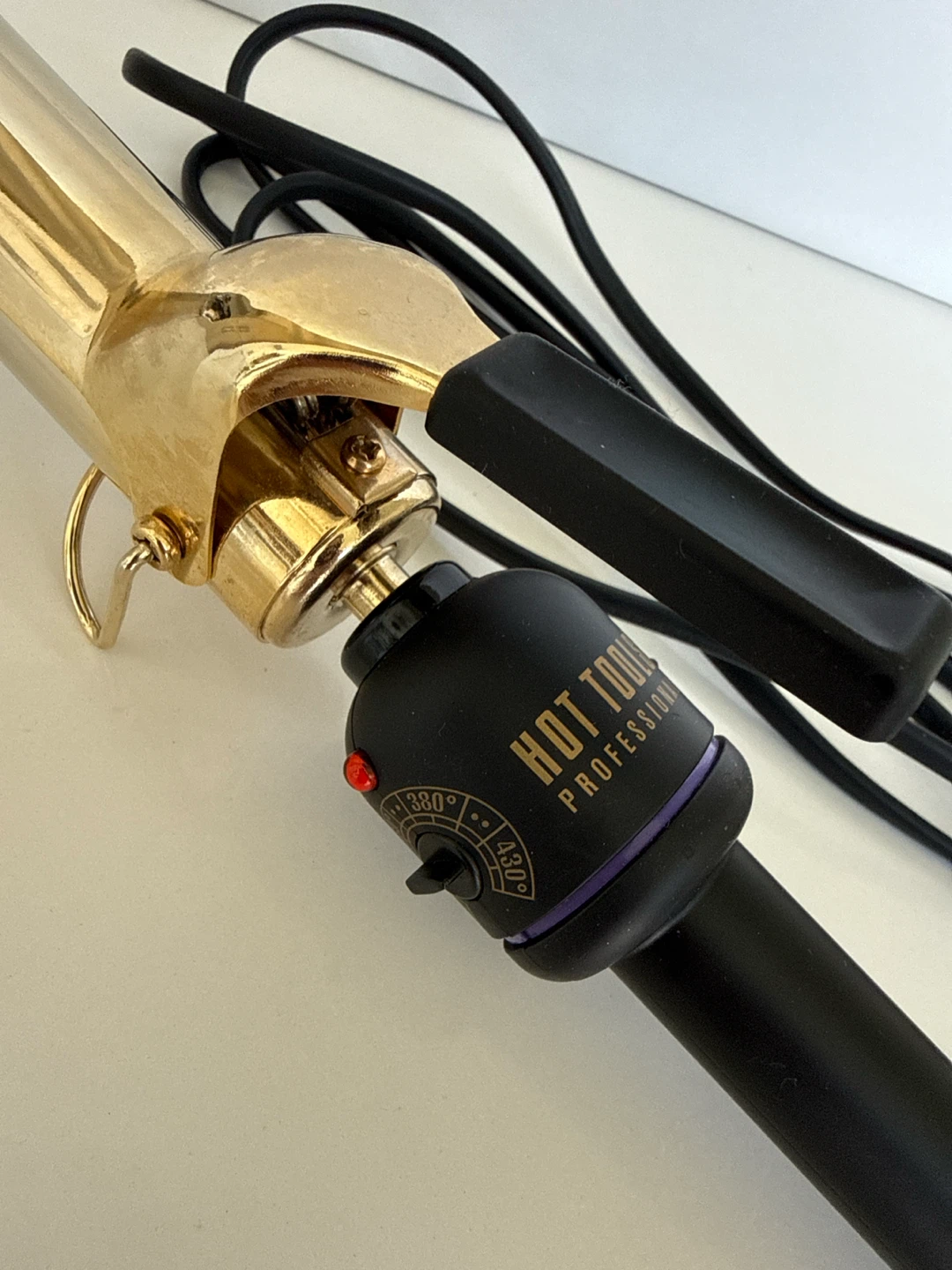 Hot Tools Professional Curling Iron - photo 2