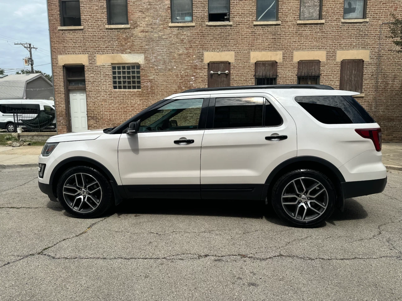 2016 Ford Explorer Sport - photo 3