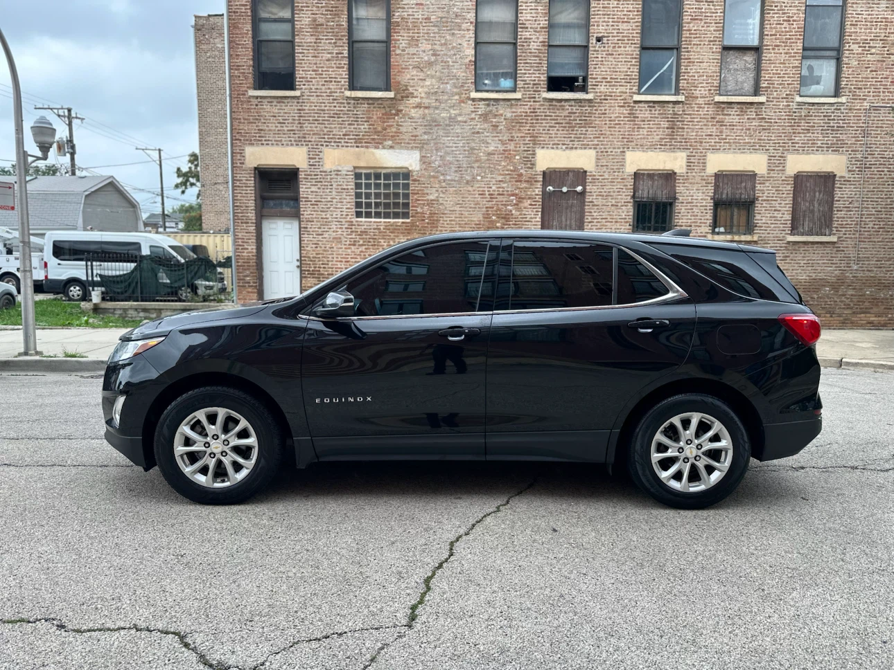 2018 Chevrolet Equinox LT - photo 2
