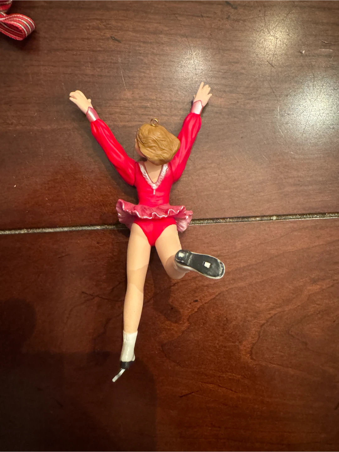 Hallmark Keepsake Ornament "Elegance on Ice" 1997 - photo 3