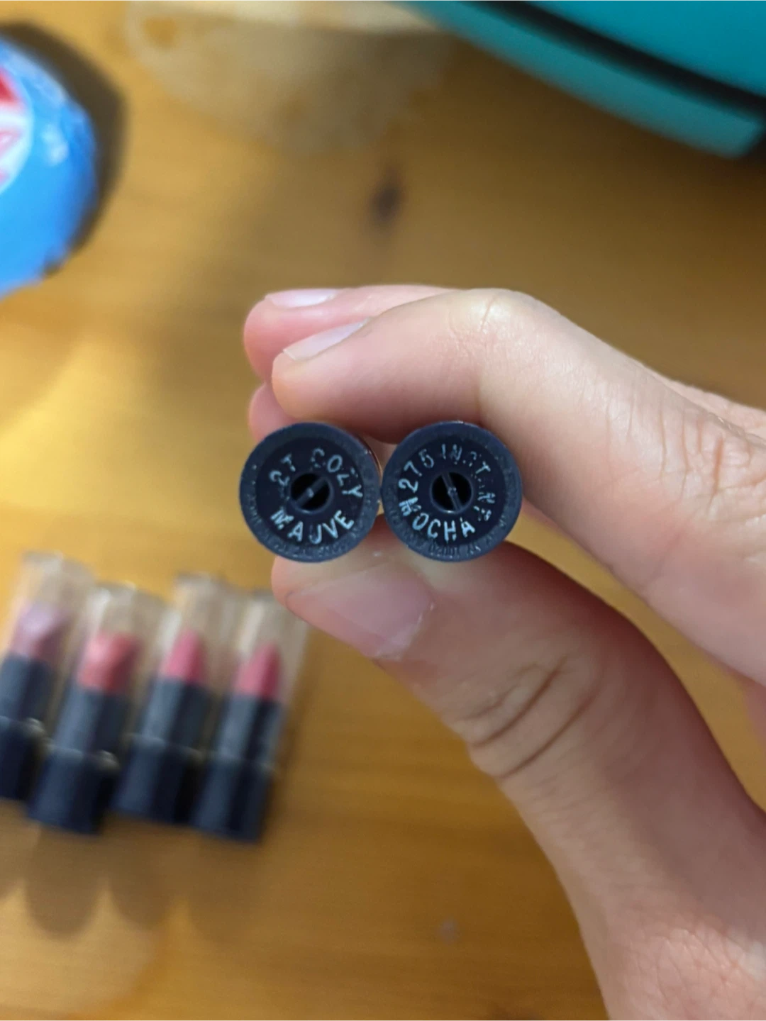 Travel size mini lipsticks NEW - photo 3