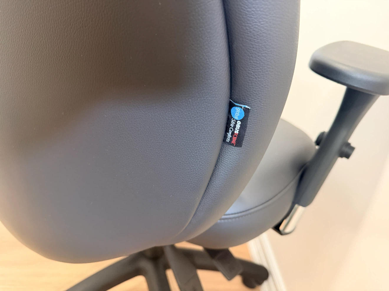 Global ObusForme Comfort Office Chair - Black - photo 5