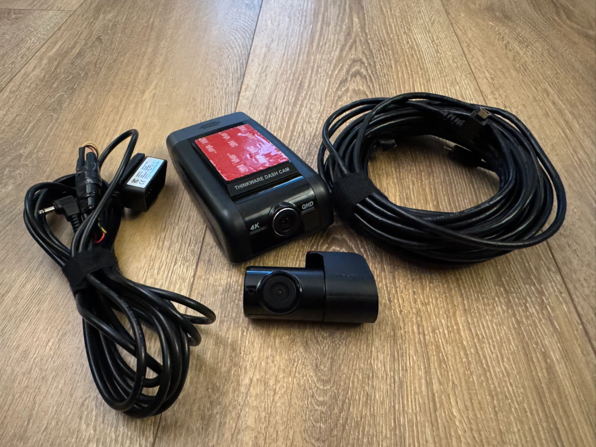Thinkware U1000 4K-QHD Dash Cam+Rear