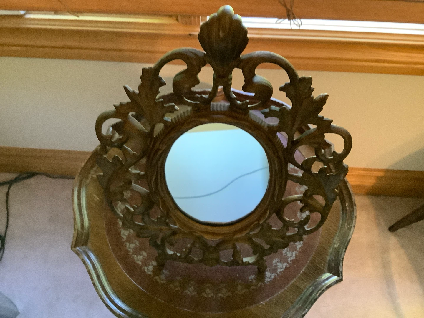 Vt Ornate Victorian Style Cast Metal Vanity Mirror 🐞
