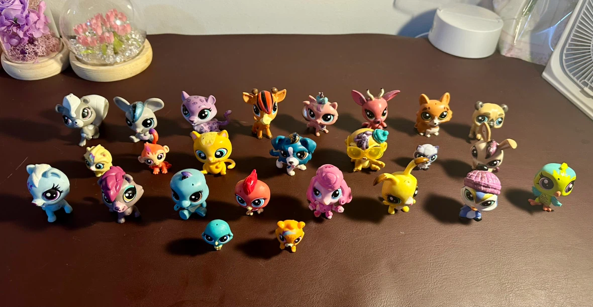 Littlest Pet Shop Collection - 25 Figures