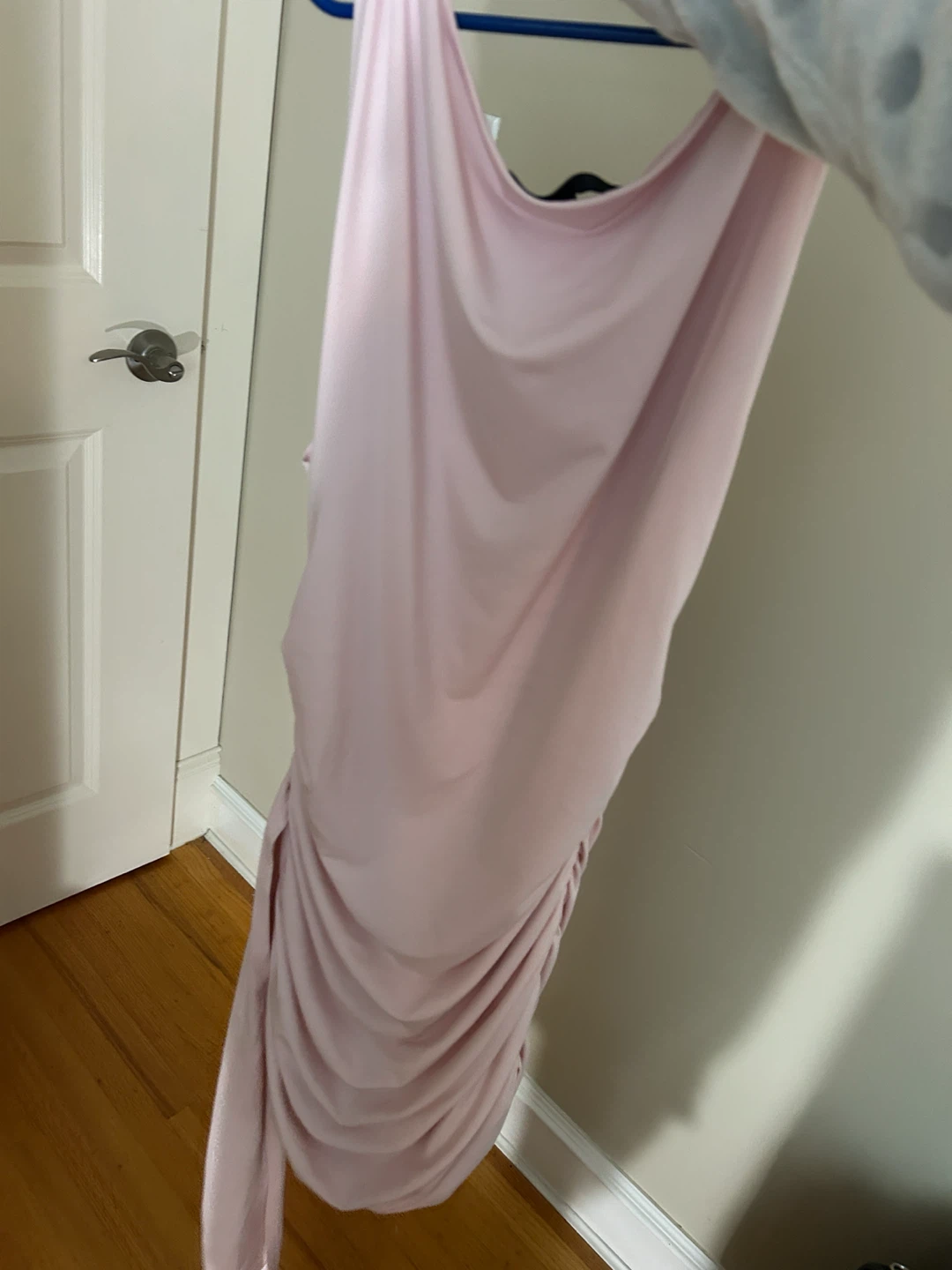 Dynamite Pink Ruched Midi Dress - photo 3
