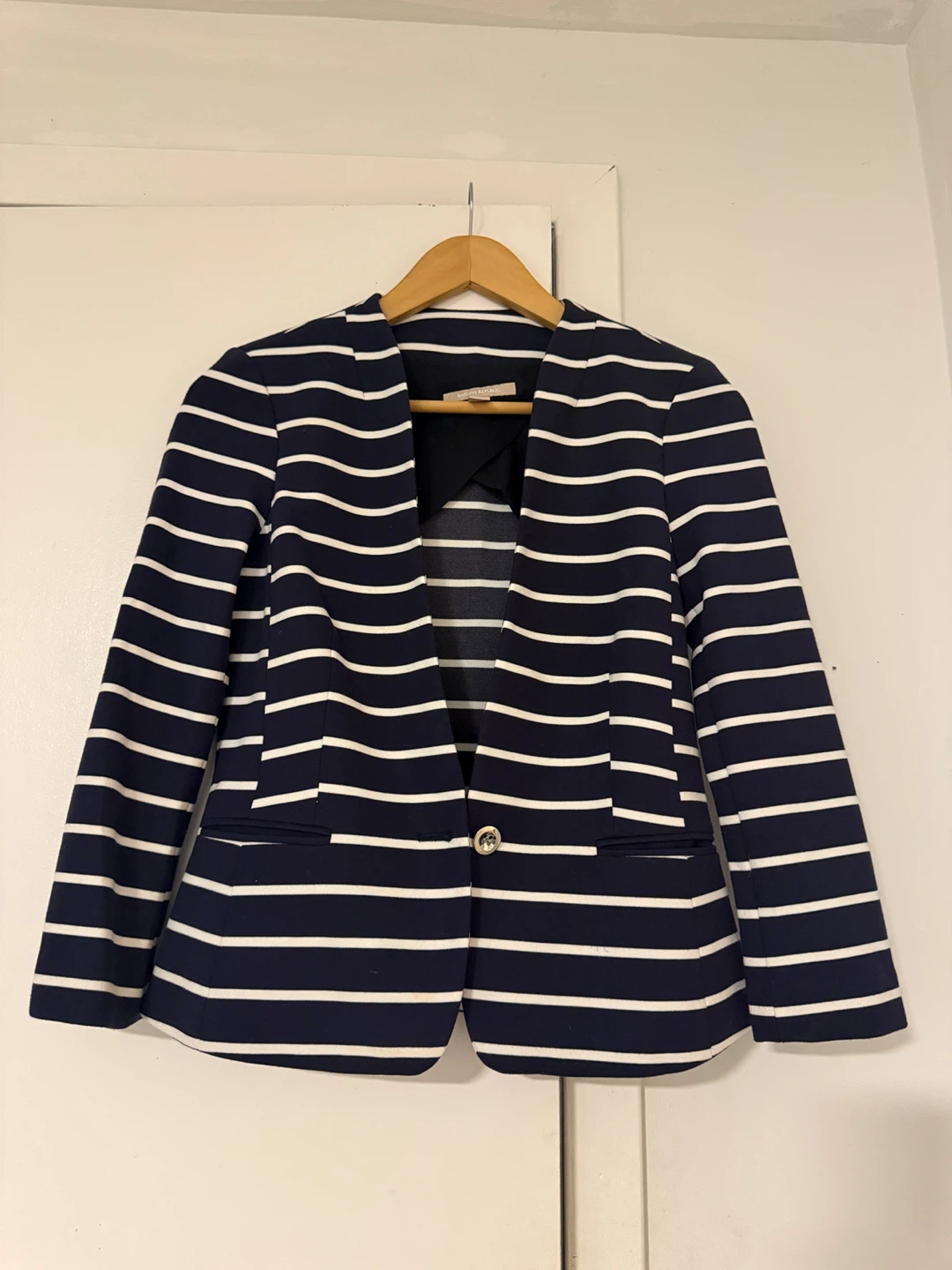 Banana Republic Navy and White Striped Blazer - Size 2P