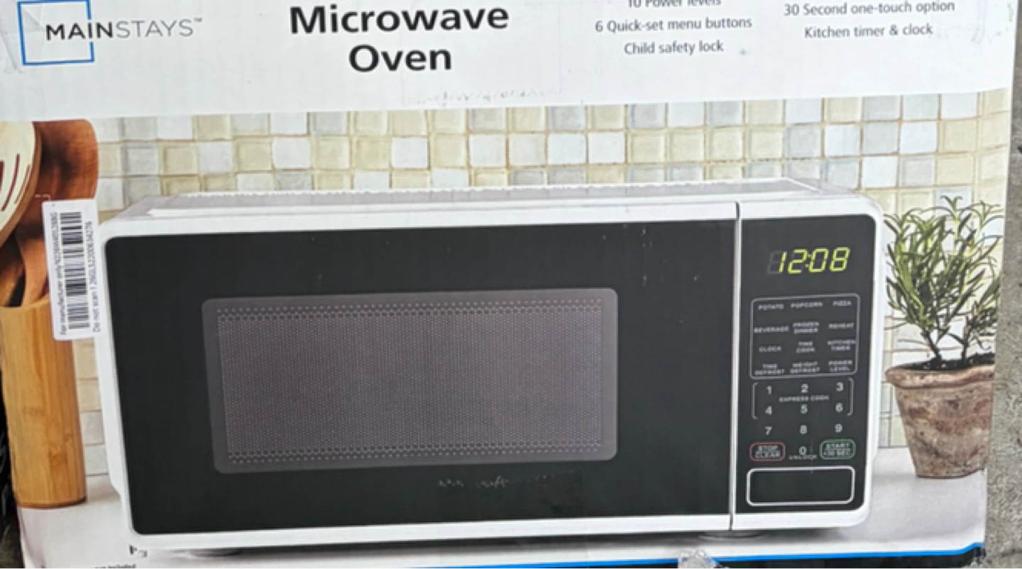 Mainstays Microwave Sealed Brand New