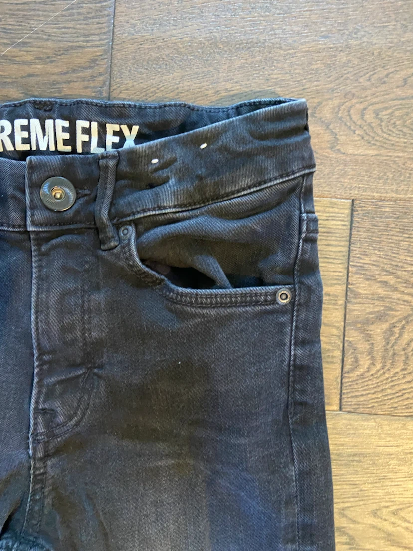 EUC: H&M & Denim Kids Blk Extreme Flex Skinny Jeans 9-10 yrs - photo 4