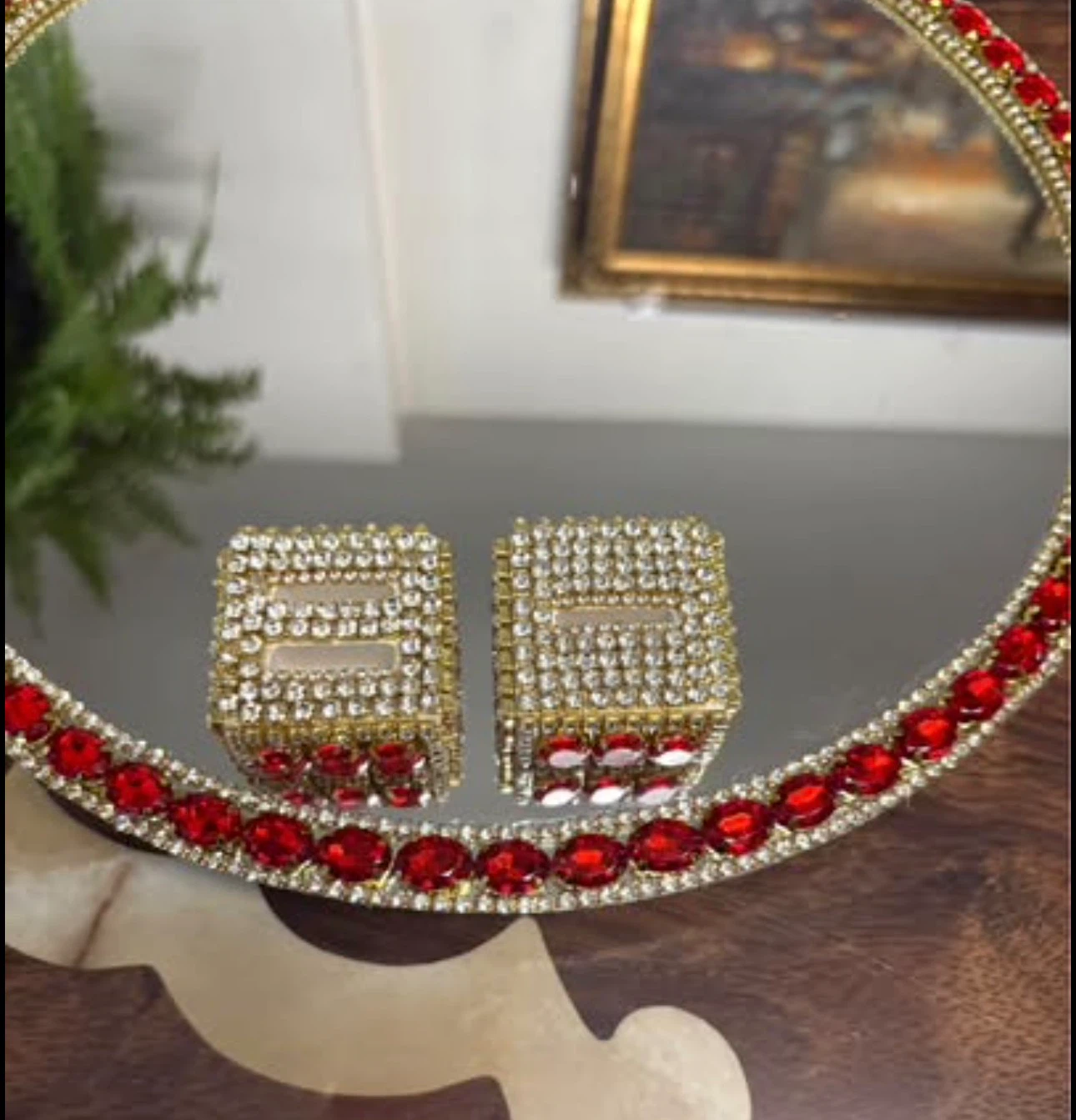 Mirror tray with red beads and gold rhinestones - photo 3