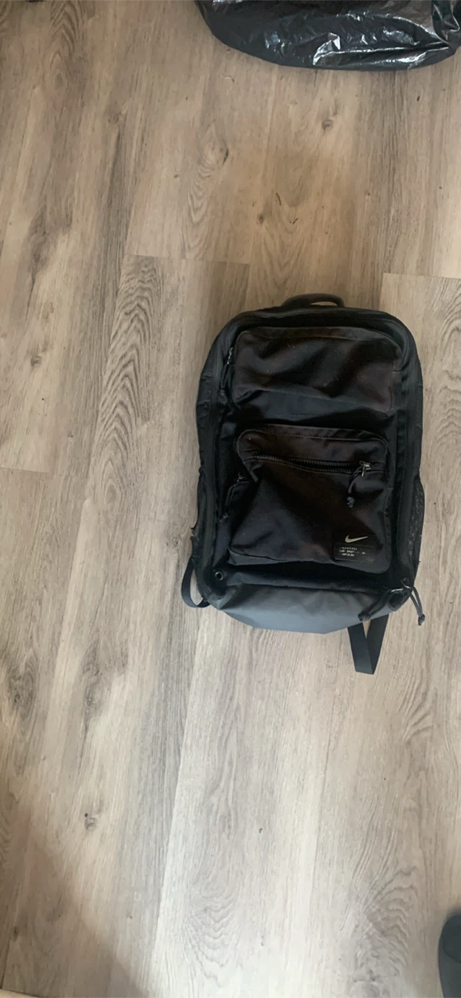 Nike Black Backpack - photo 5