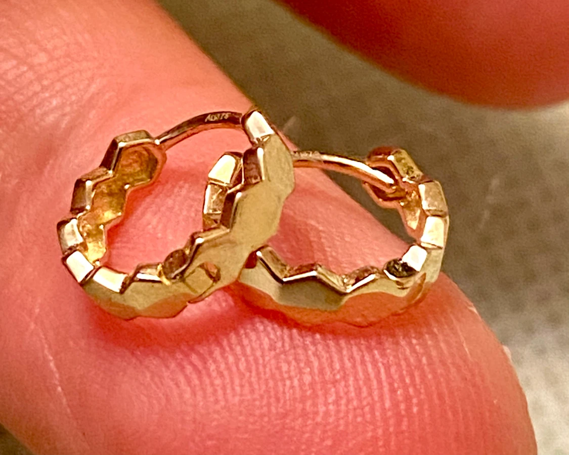 10K Gold Huggie Hoop Earrings