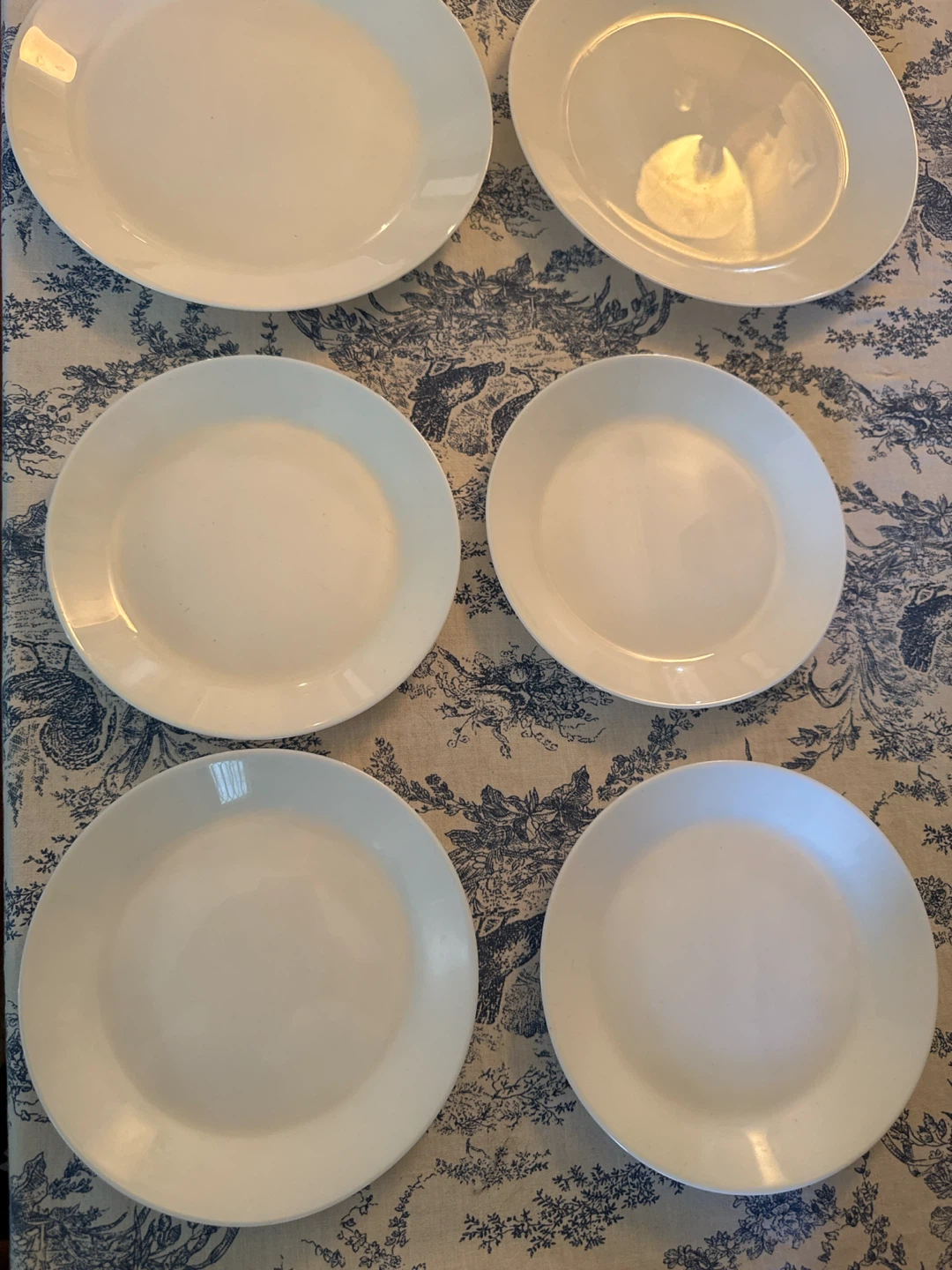 Serving Bowl and Plates Set (Read Description First) - photo 3