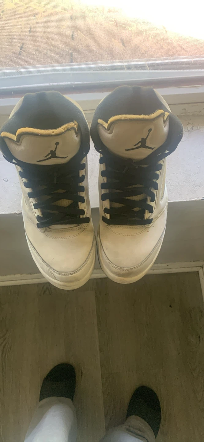 Air Jordan 5 Retro Sneakers - photo 3
