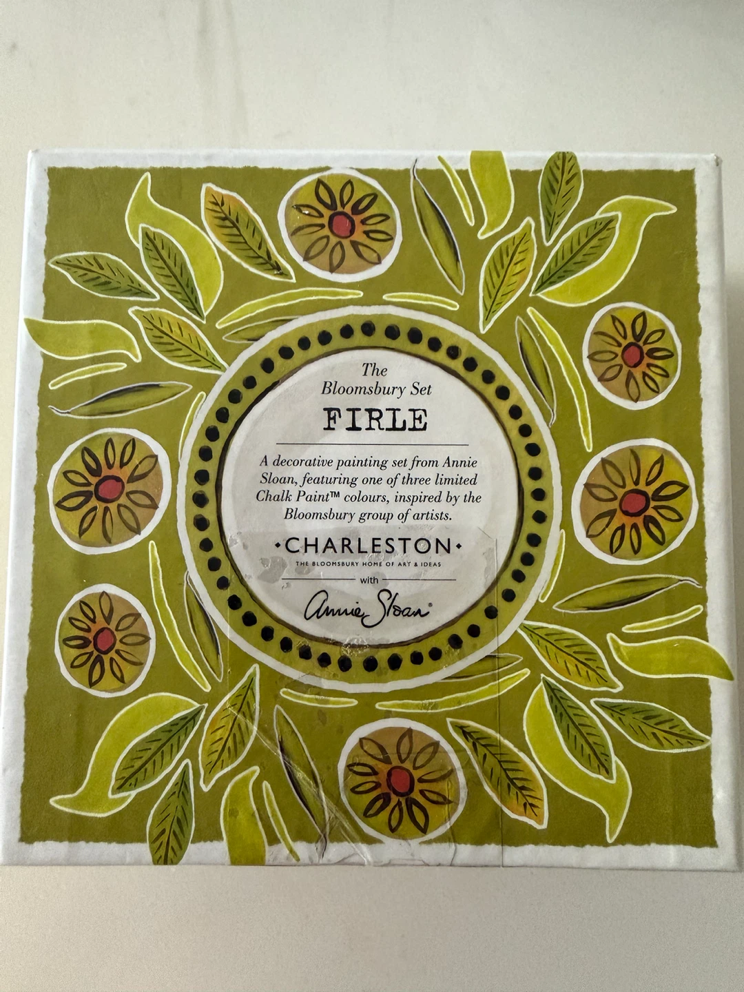 Brand New Annie Sloan Chalk Paint Project Kit - Firle Green Set