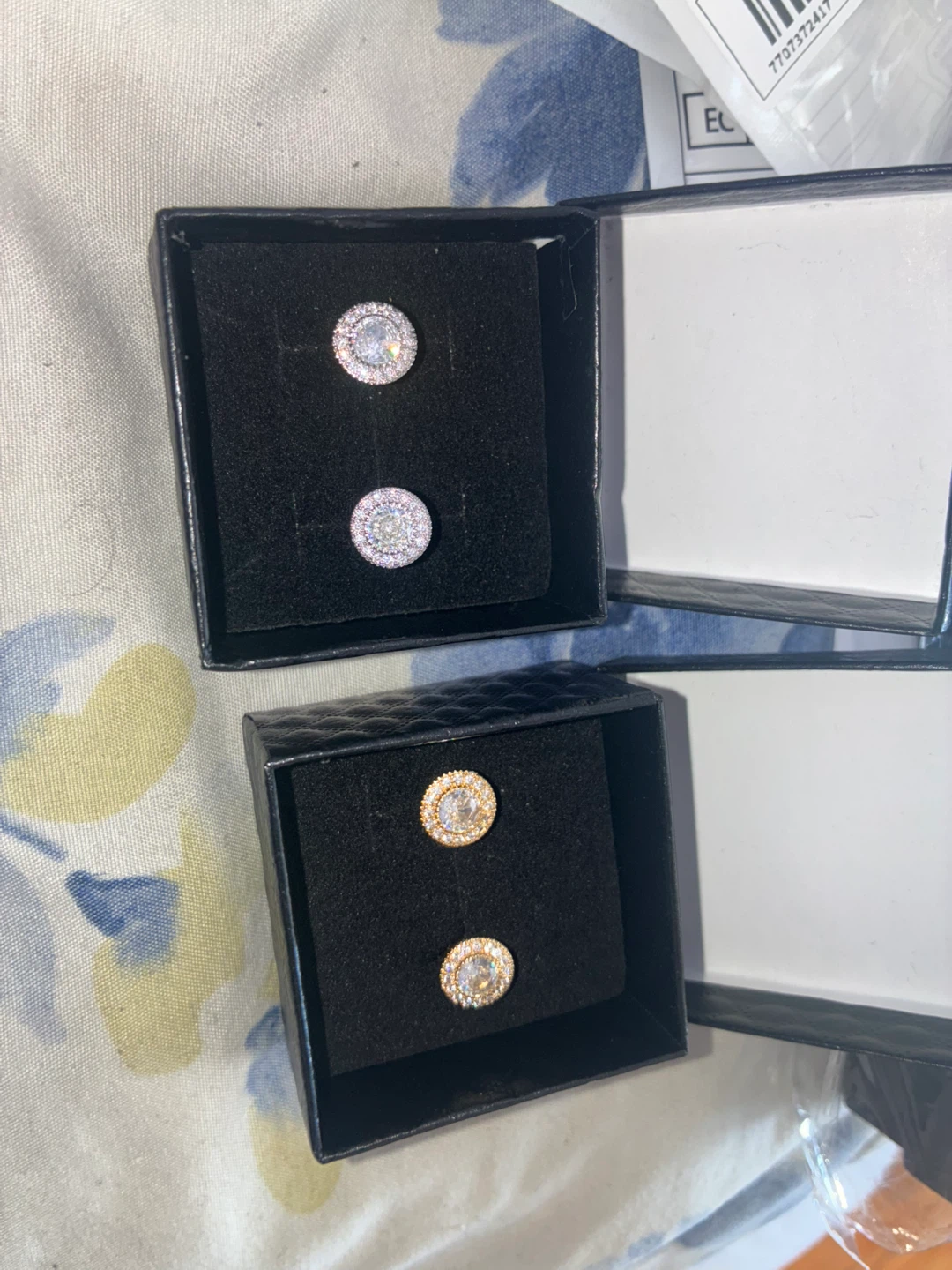 VVS Moissanite Stud Earrings - photo 4